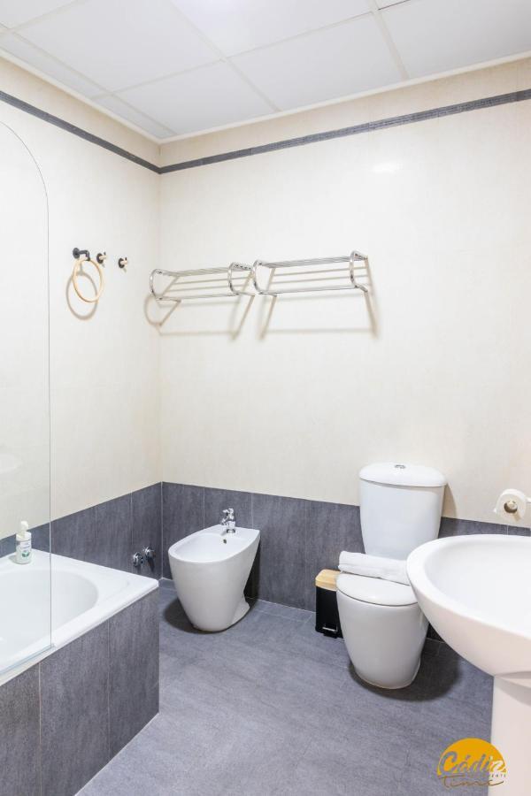 Appartamento Balcones del Atlántico - FREE PARKING - WIFI - ECOFRIENDLY Cadice Esterno foto